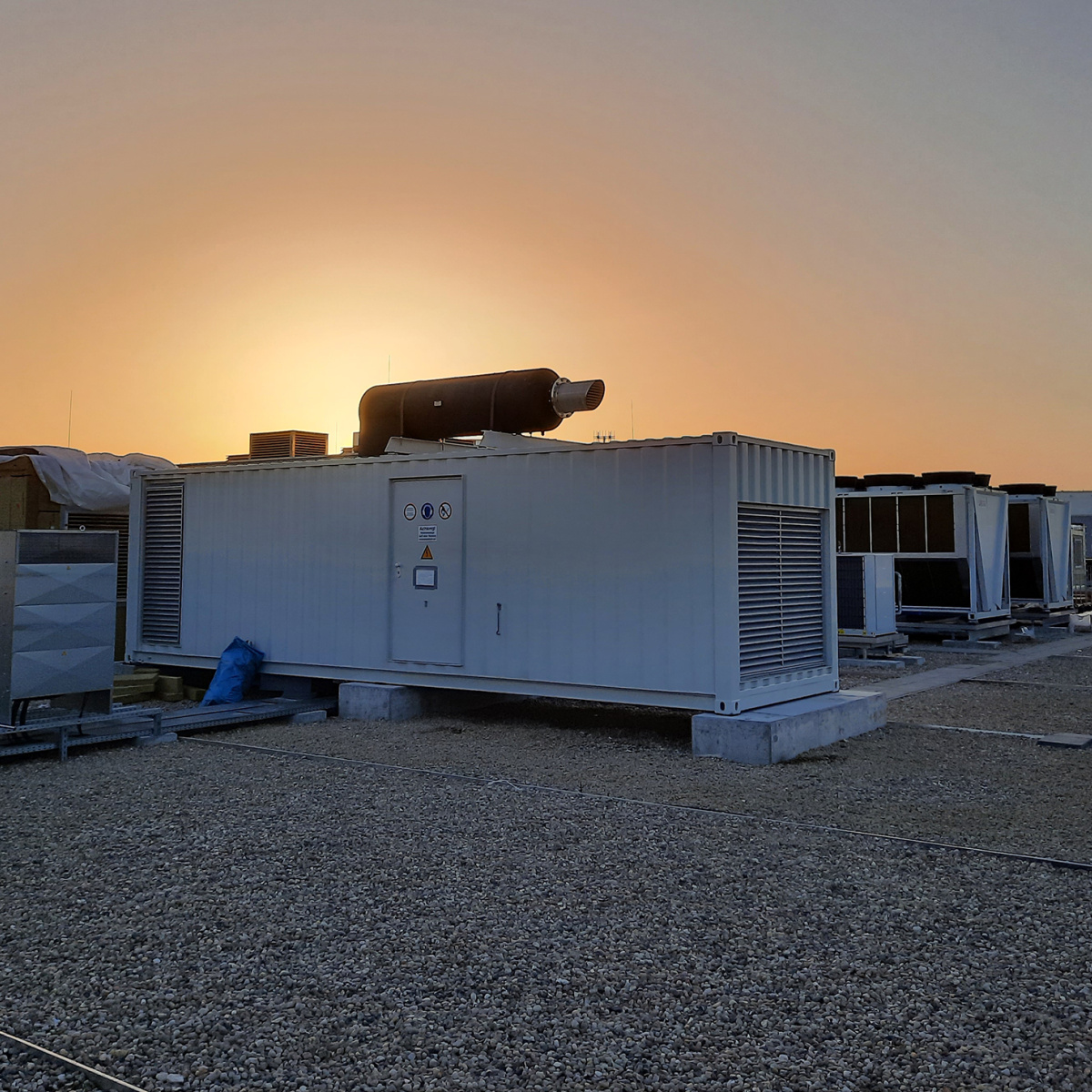 Netzersatzanlagen PERMALUX