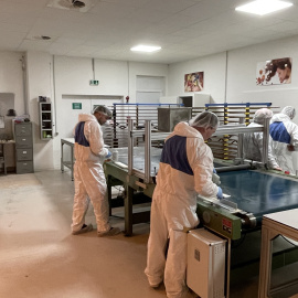 Produktion und Sonderanfertigungen Bild zu Produktion und Sonderanfertigungen